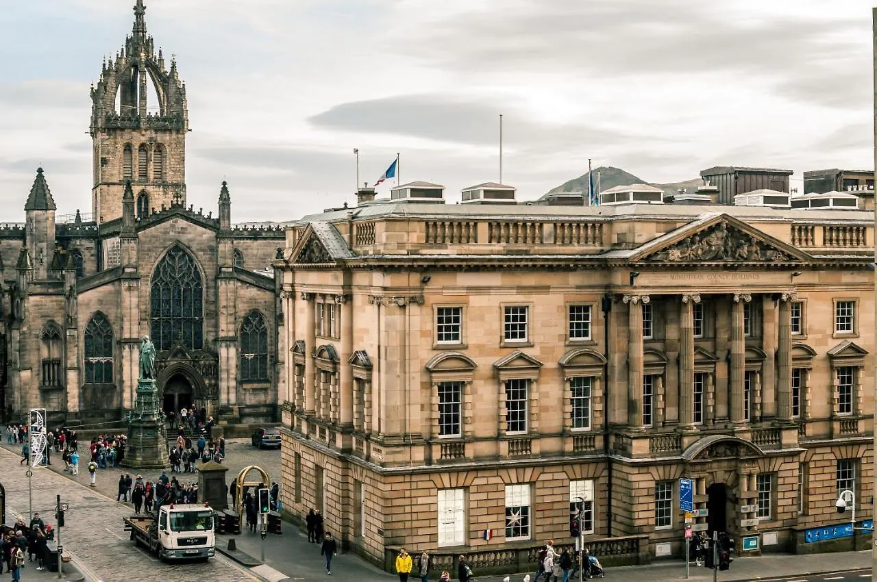 Writer'S Apartment Edinburgh